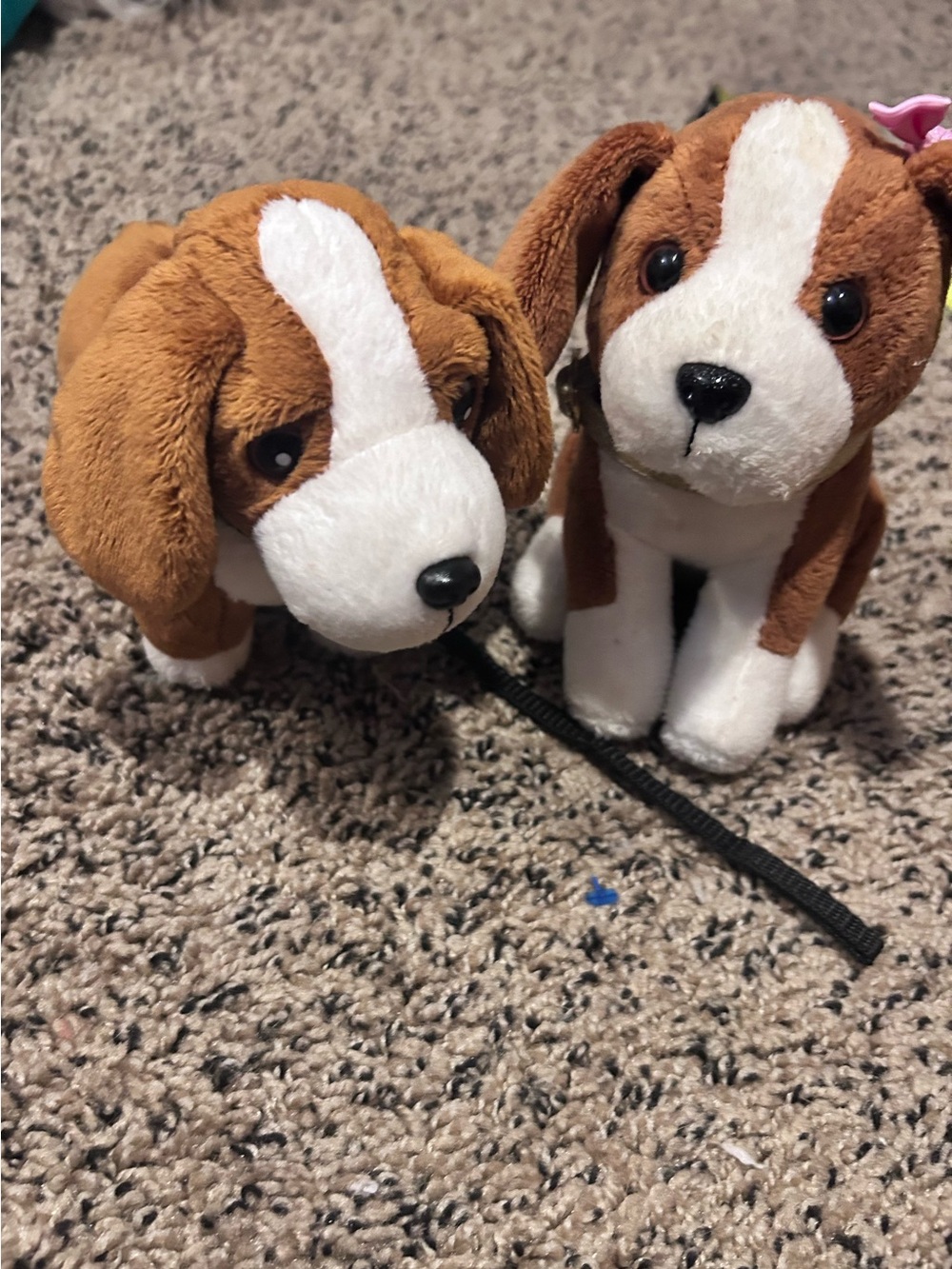 2Our Generation Pet Bassett Hound Dog Puppy 1/Posable Legs Plush By Por Bat Tat